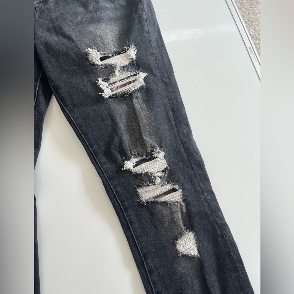 VERVET Black Distressed Boyfriend Jeans with camo cuff - Picture 4 of 9